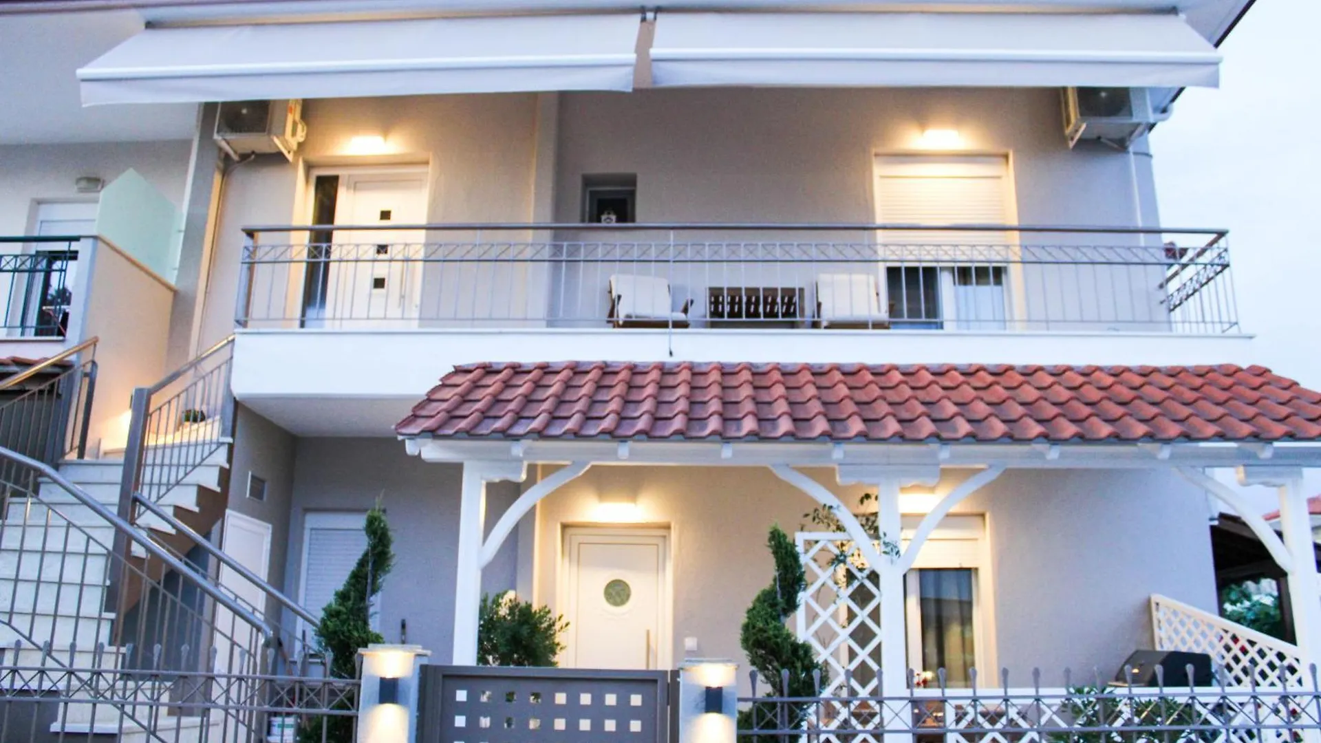 Comfy Apartments Nikiti  Greece