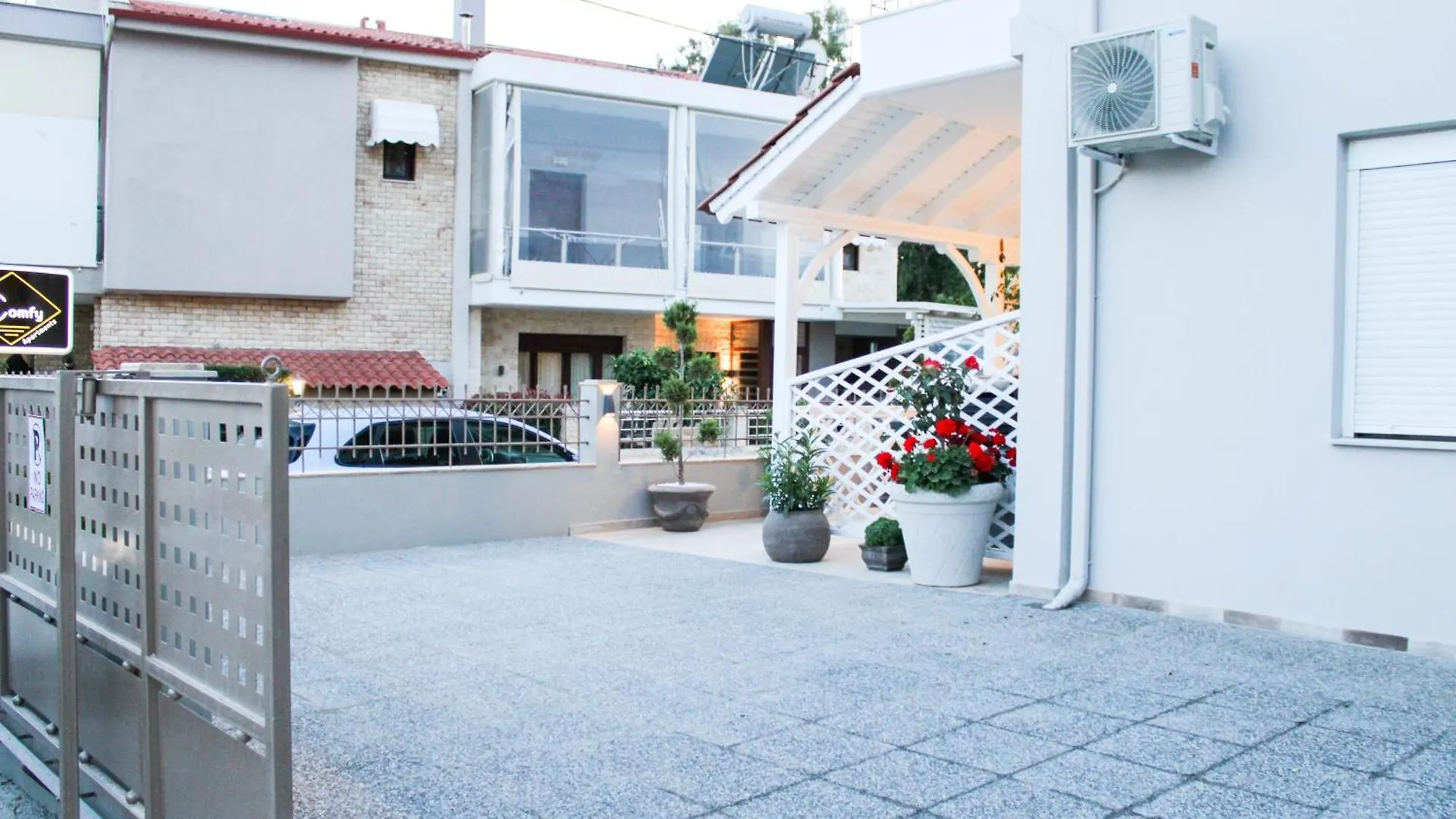 Comfy Apartments Nikiti  Greece